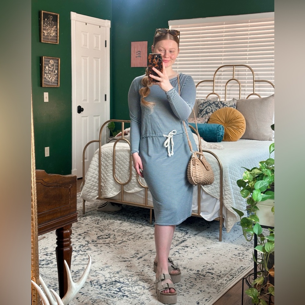 Blue And White Striped Dress - Picture 2 of 8